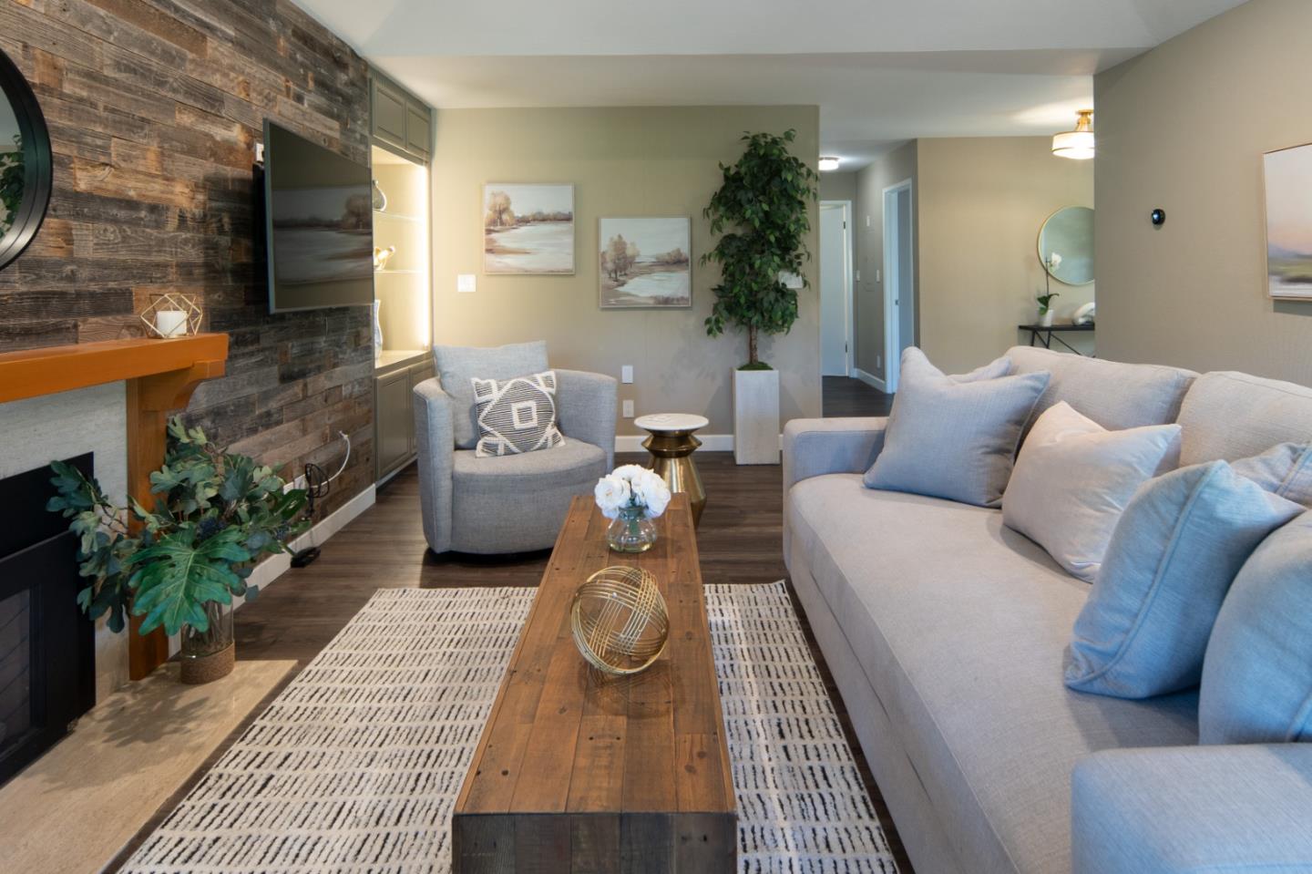 Detail Gallery Image 8 of 33 For 134 Del Mesa Carmel, Carmel,  CA 93923 - 2 Beds | 2 Baths