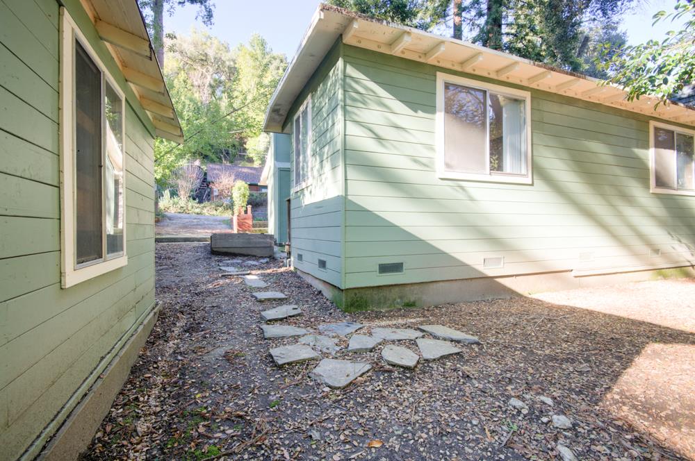Detail Gallery Image 7 of 24 For 383 Riverview, Boulder Creek,  CA 95006 - 2 Beds | 0 Baths