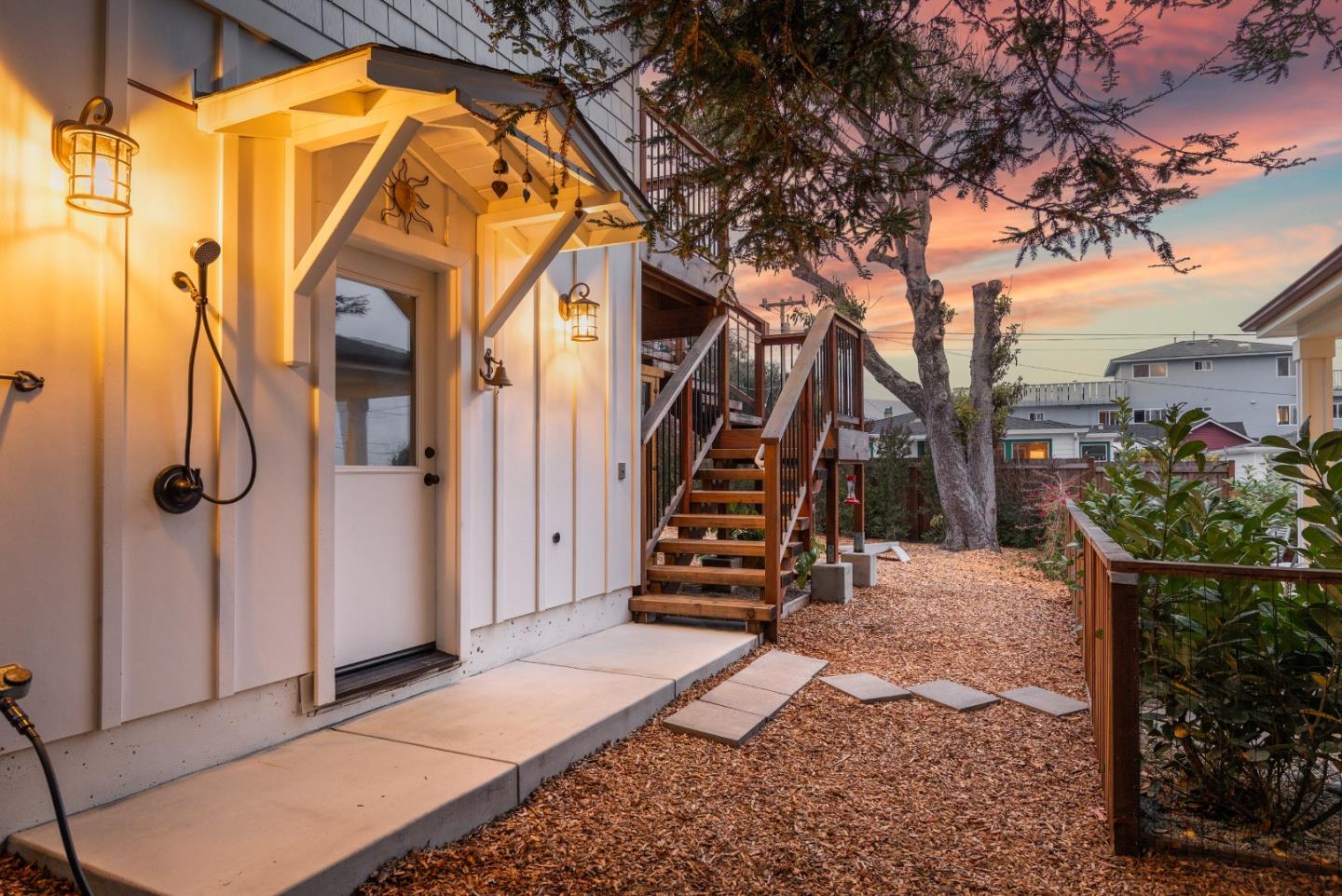 Detail Gallery Image 39 of 50 For 601 Bonnie St, Santa Cruz,  CA 95062 - 3 Beds | 2/1 Baths