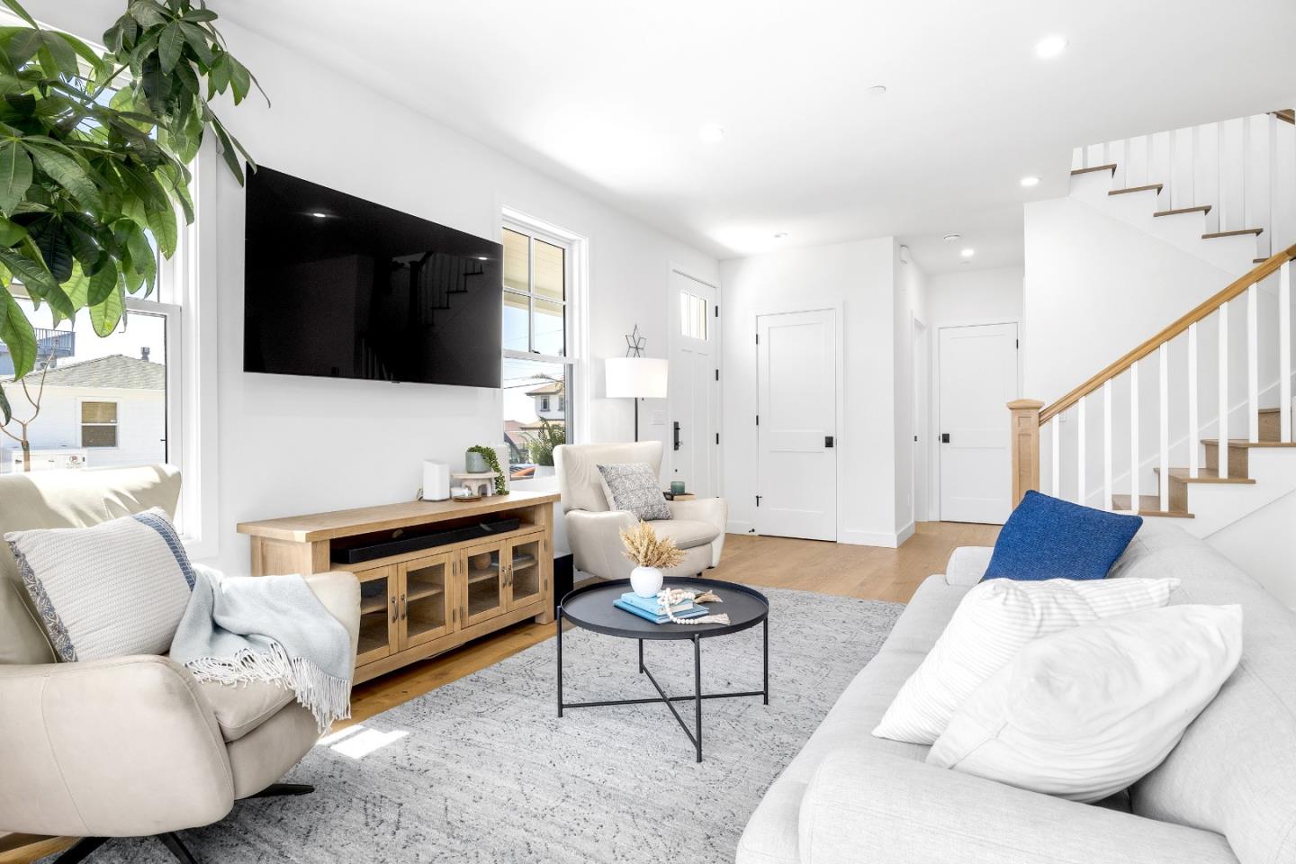 Detail Gallery Image 8 of 50 For 601 Bonnie St, Santa Cruz,  CA 95062 - 3 Beds | 2/1 Baths