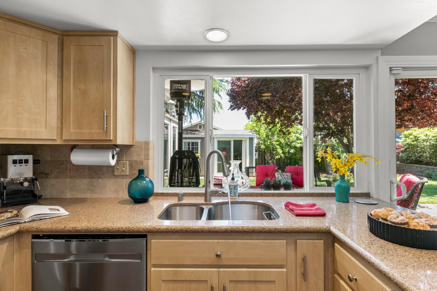 Detail Gallery Image 14 of 54 For 6176 Calle Del Conejo, San Jose,  CA 95120 - 5 Beds | 2/1 Baths