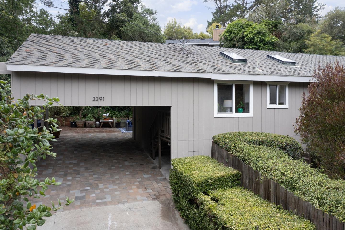 Detail Gallery Image 2 of 23 For 3391 Carpenter Rd, Carmel,  CA 93923 - 2 Beds | 2 Baths