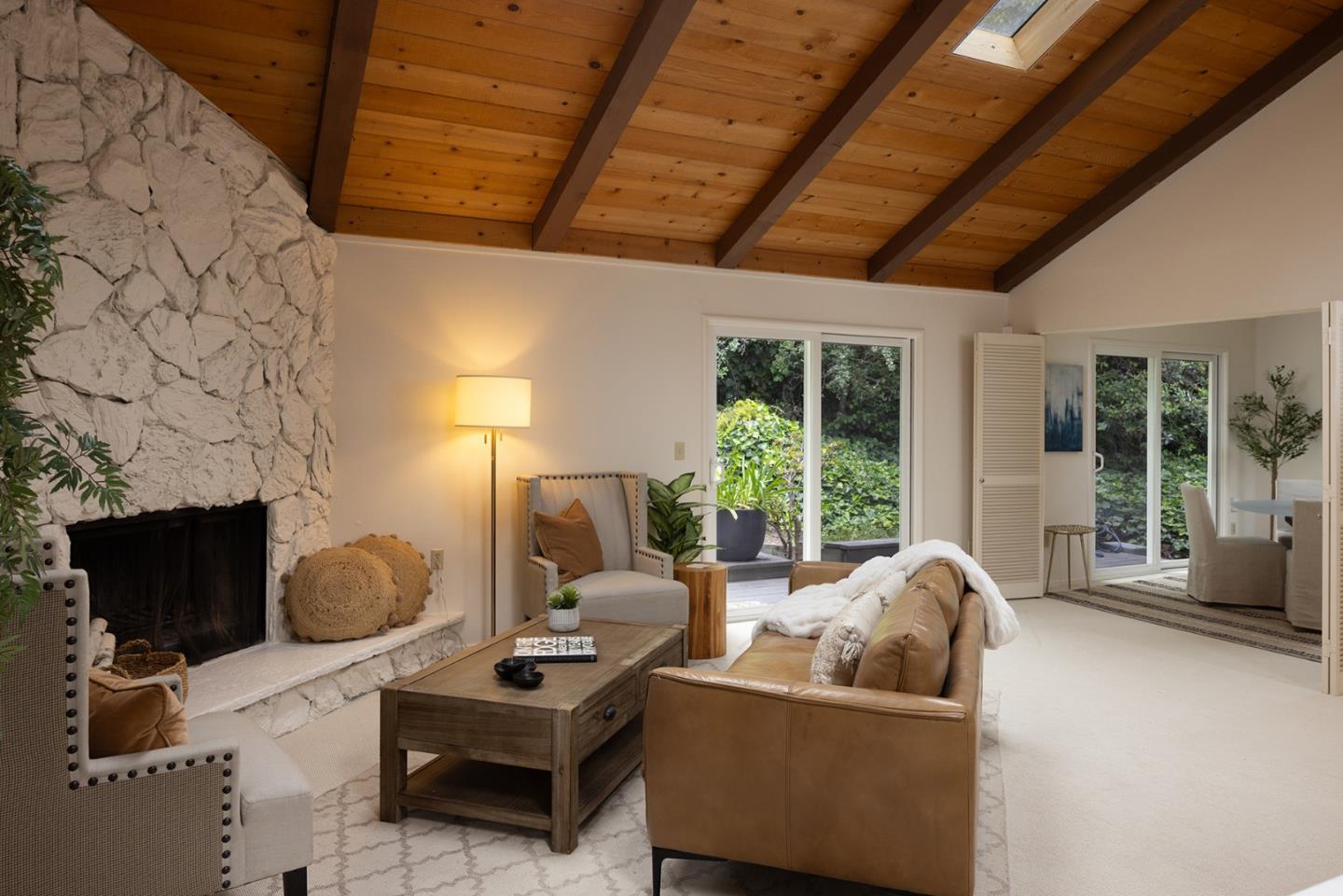 Detail Gallery Image 8 of 23 For 3391 Carpenter Rd, Carmel,  CA 93923 - 2 Beds | 2 Baths