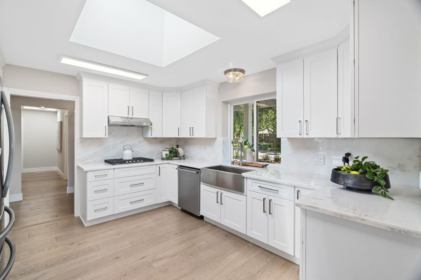 Detail Gallery Image 19 of 64 For 140 Stonybrook Rd, Los Gatos,  CA 95032 - 3 Beds | 2 Baths