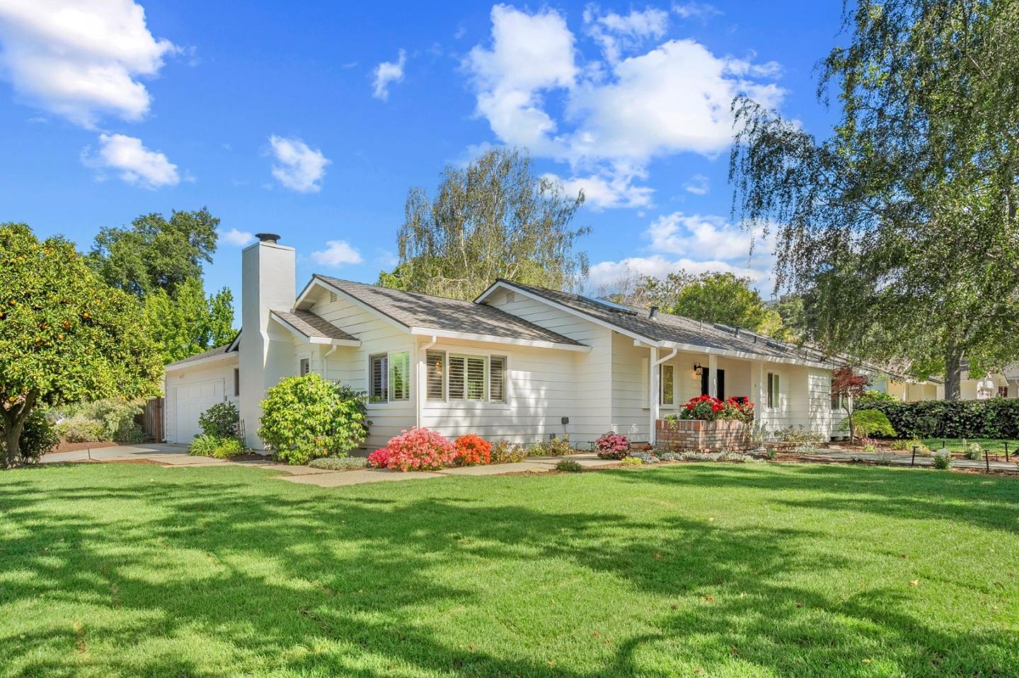 Detail Gallery Image 3 of 64 For 140 Stonybrook Rd, Los Gatos,  CA 95032 - 3 Beds | 2 Baths