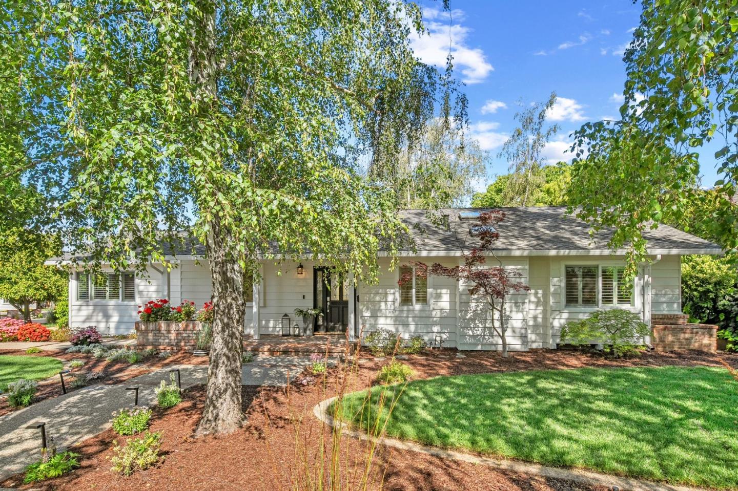 Detail Gallery Image 6 of 64 For 140 Stonybrook Rd, Los Gatos,  CA 95032 - 3 Beds | 2 Baths