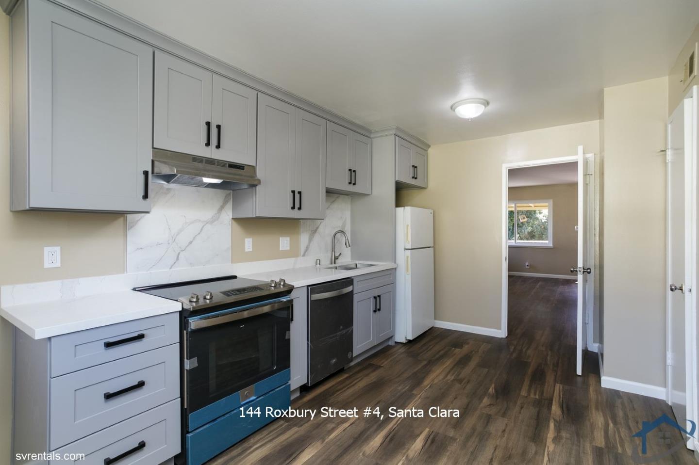 Detail Gallery Image 2 of 14 For 144 Roxbury St #4,  Santa Clara,  CA 95050 - 2 Beds | 1 Baths