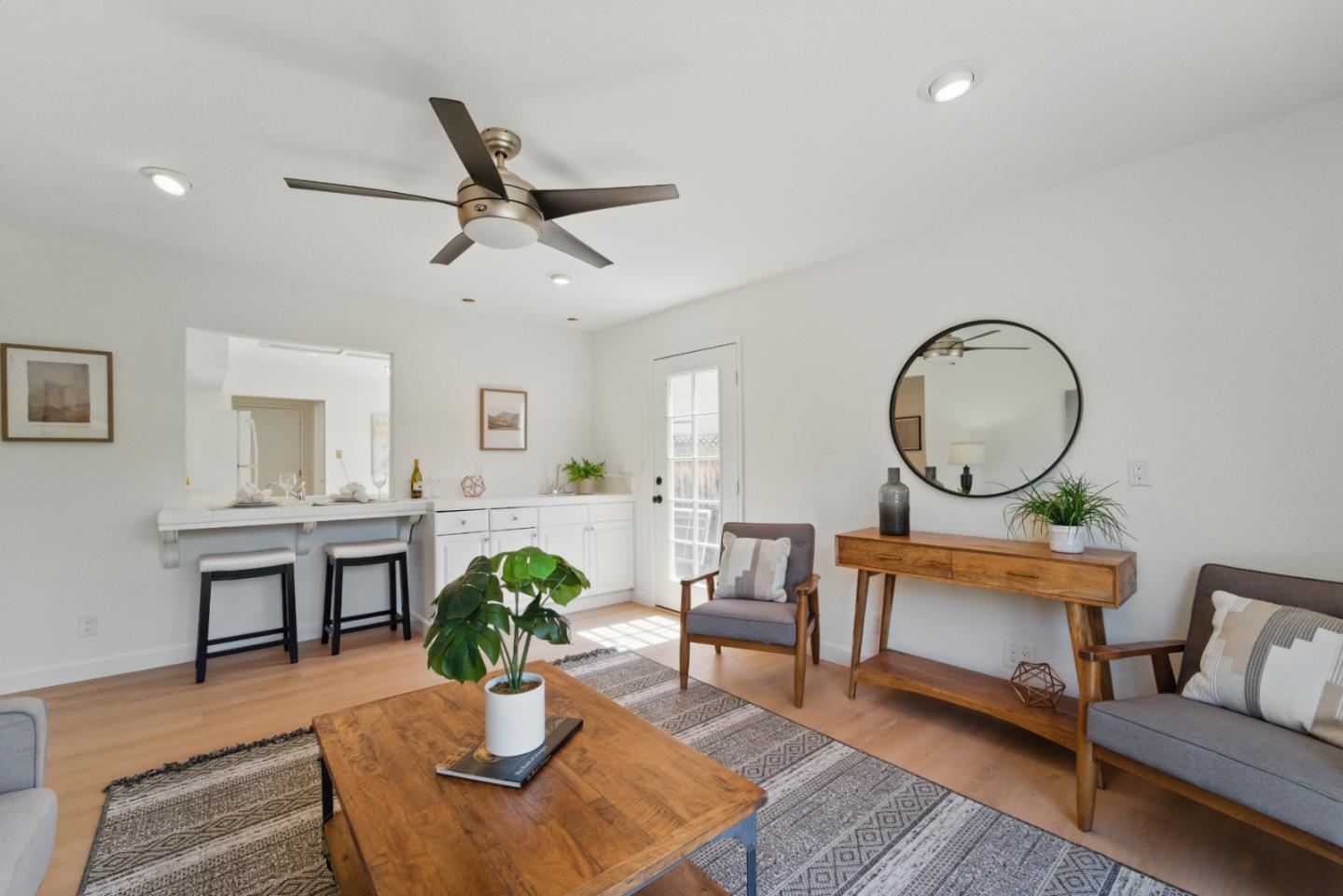 Detail Gallery Image 10 of 45 For 3222 Scotch Heather Ct, San Jose,  CA 95148 - 4 Beds | 3/1 Baths