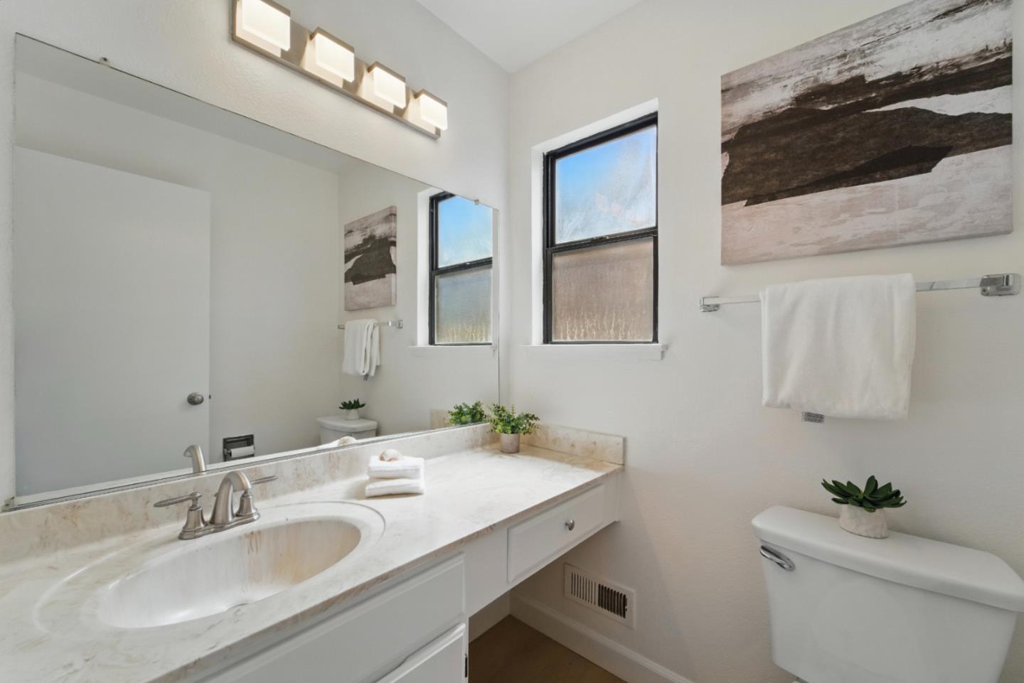 Detail Gallery Image 15 of 45 For 3222 Scotch Heather Ct, San Jose,  CA 95148 - 4 Beds | 3/1 Baths