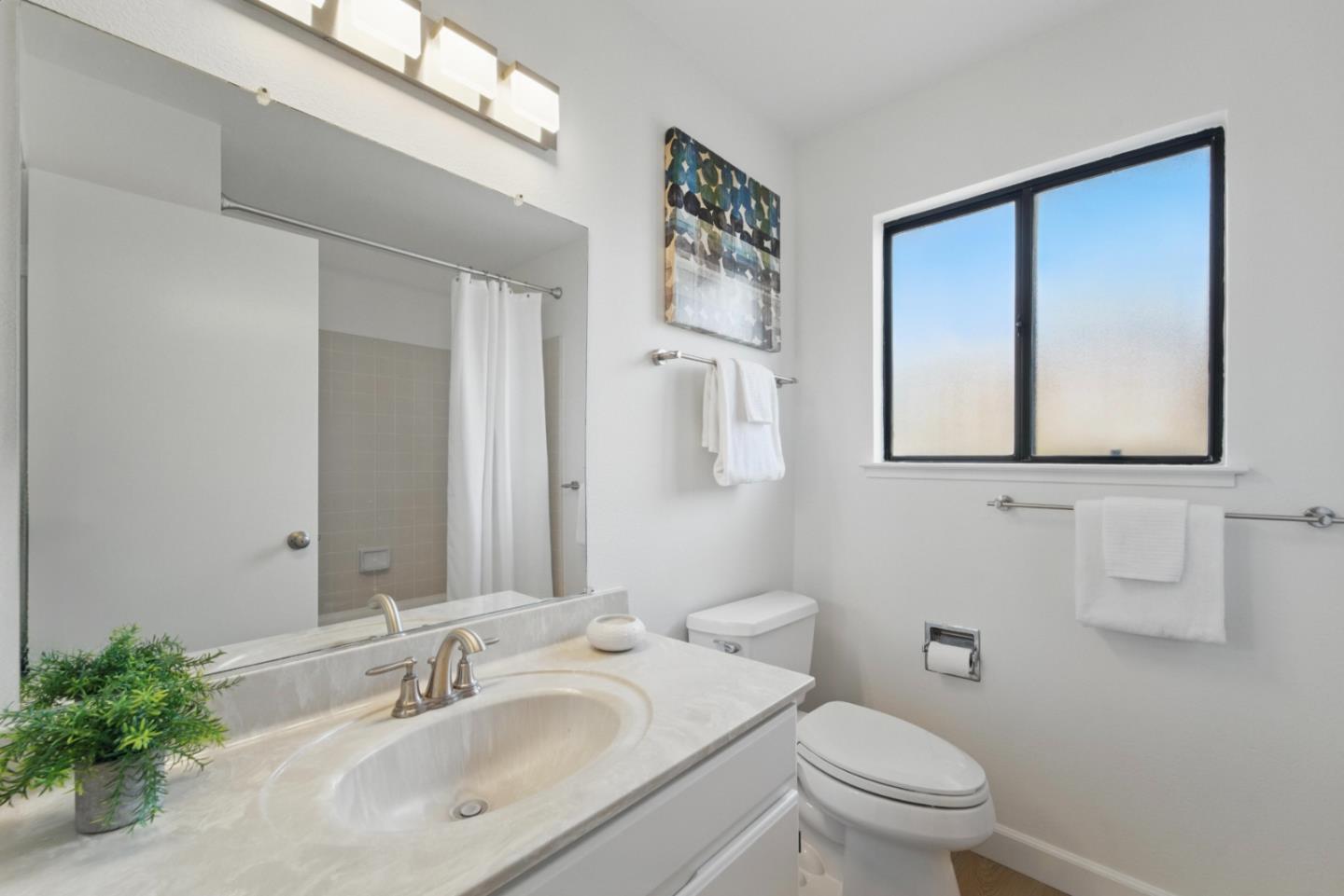Detail Gallery Image 33 of 45 For 3222 Scotch Heather Ct, San Jose,  CA 95148 - 4 Beds | 3/1 Baths