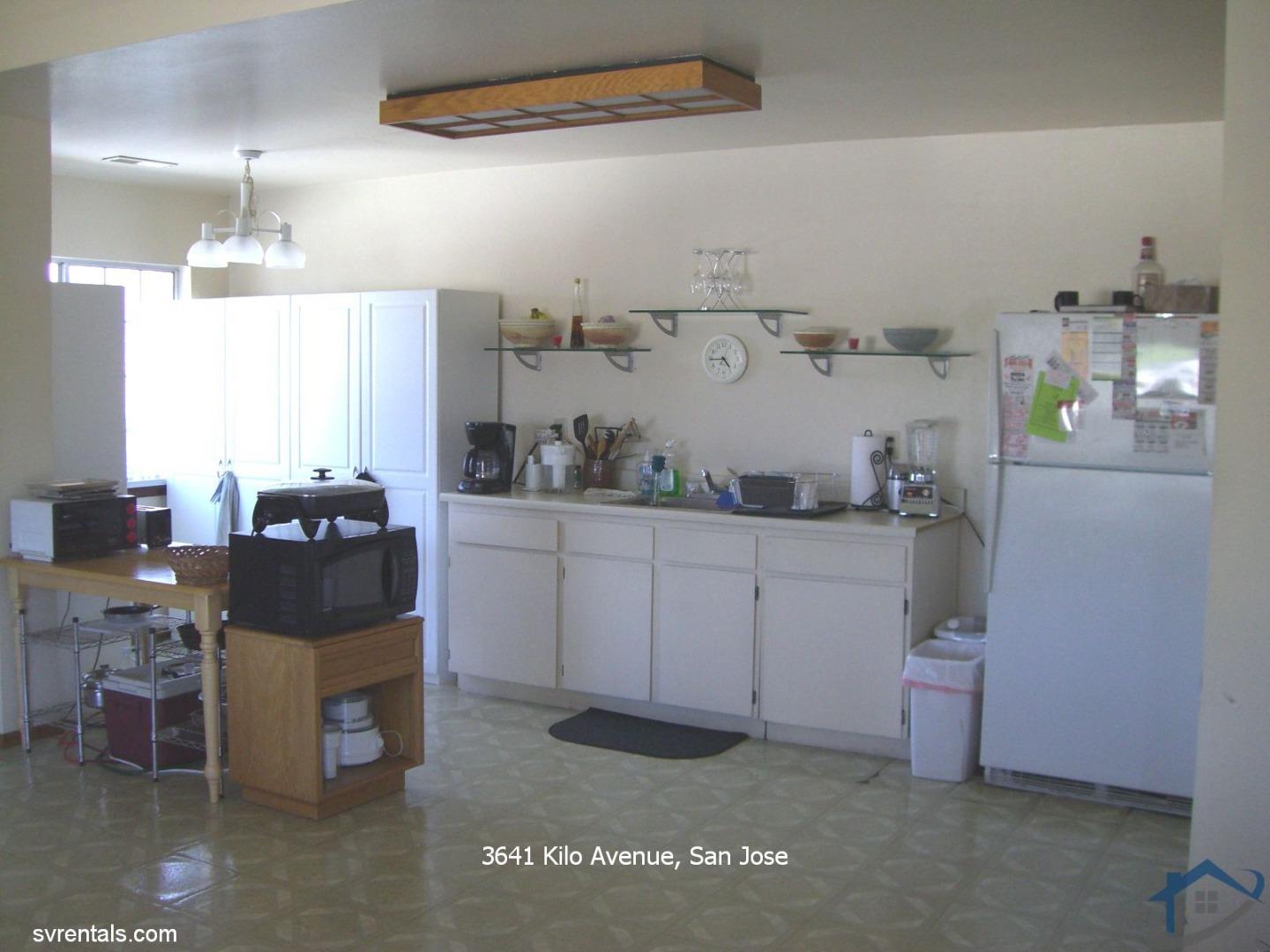 Detail Gallery Image 6 of 14 For 3641 Kilo Ave #7,  San Jose,  CA 95124 - 1 Beds | 1 Baths