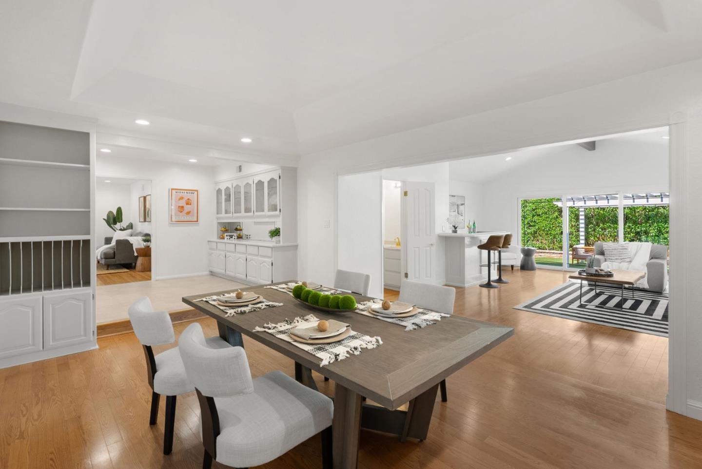 Detail Gallery Image 10 of 31 For 2566 Aragon Way, San Jose,  CA 95125 - 3 Beds | 2/1 Baths