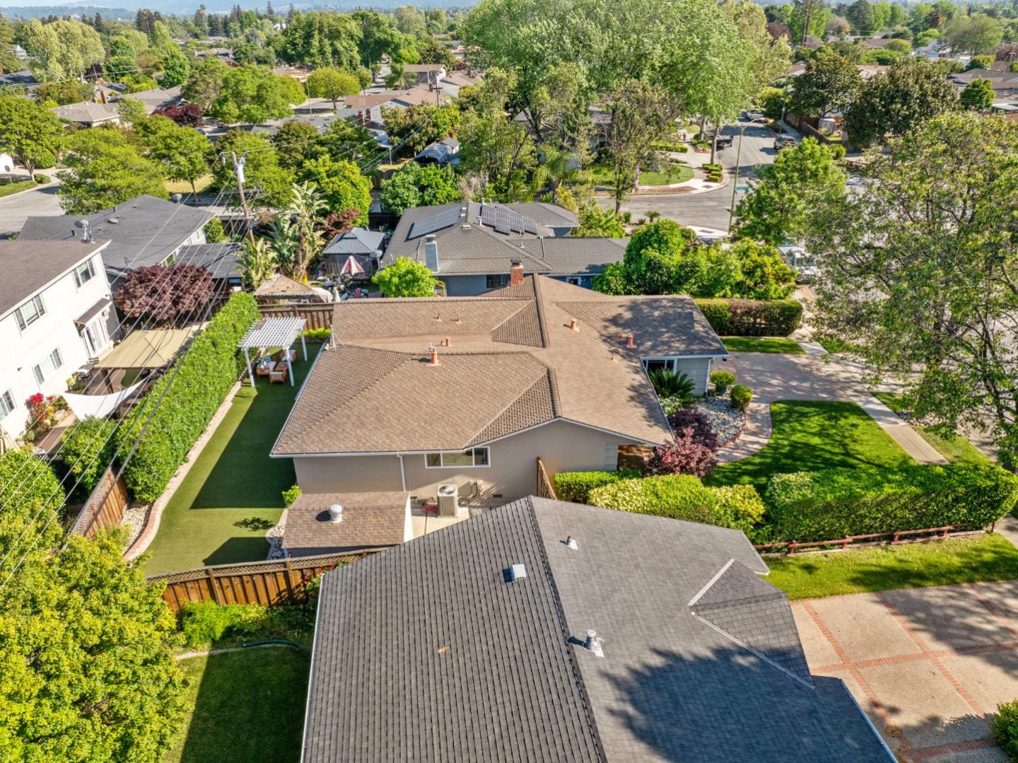 Detail Gallery Image 29 of 31 For 2566 Aragon Way, San Jose,  CA 95125 - 3 Beds | 2/1 Baths