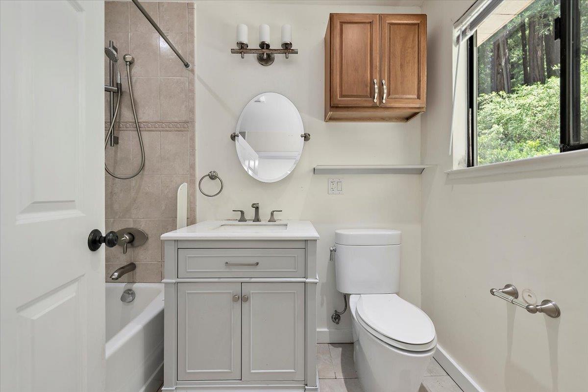 Detail Gallery Image 16 of 34 For 885 Patrol Rd, Woodside,  CA 94062 - 4 Beds | 3/1 Baths