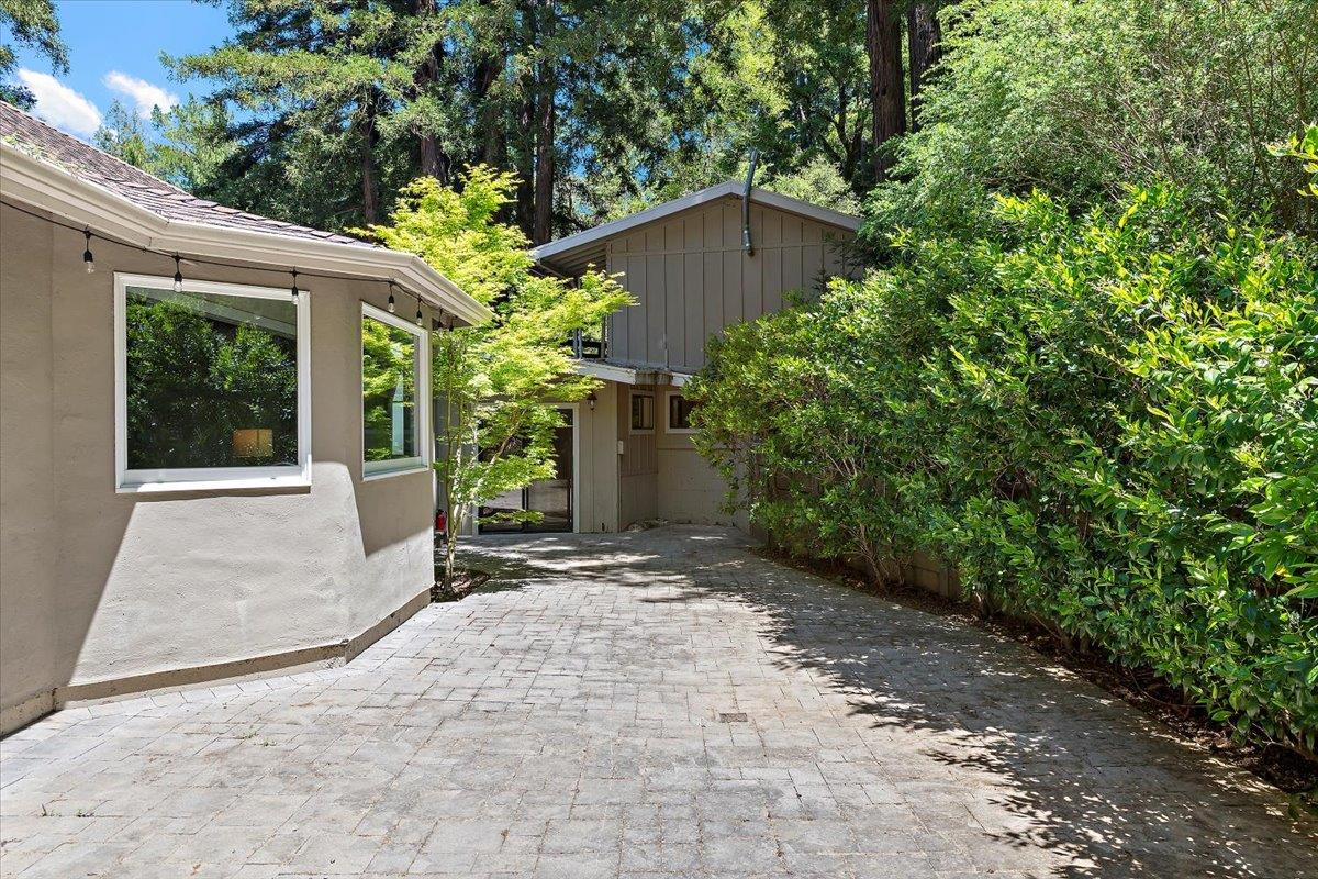 Detail Gallery Image 34 of 34 For 885 Patrol Rd, Woodside,  CA 94062 - 4 Beds | 3/1 Baths