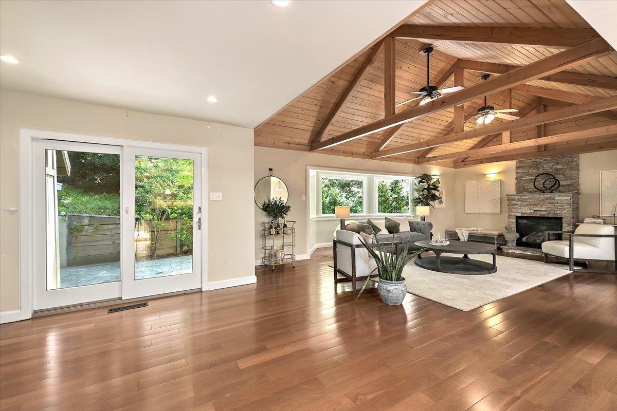 Detail Gallery Image 6 of 34 For 885 Patrol Rd, Woodside,  CA 94062 - 4 Beds | 3/1 Baths