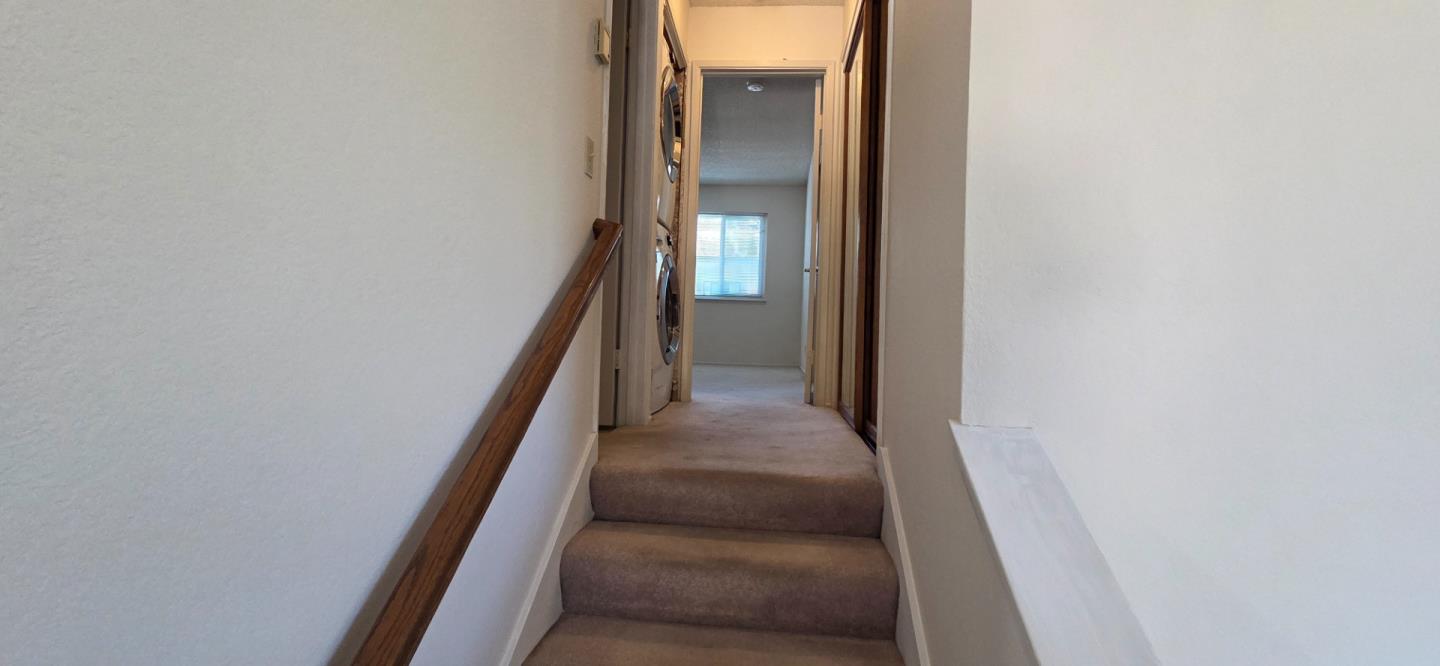 Detail Gallery Image 8 of 20 For 444 Coyote Creek Cir, San Jose,  CA 95116 - 1 Beds | 1 Baths