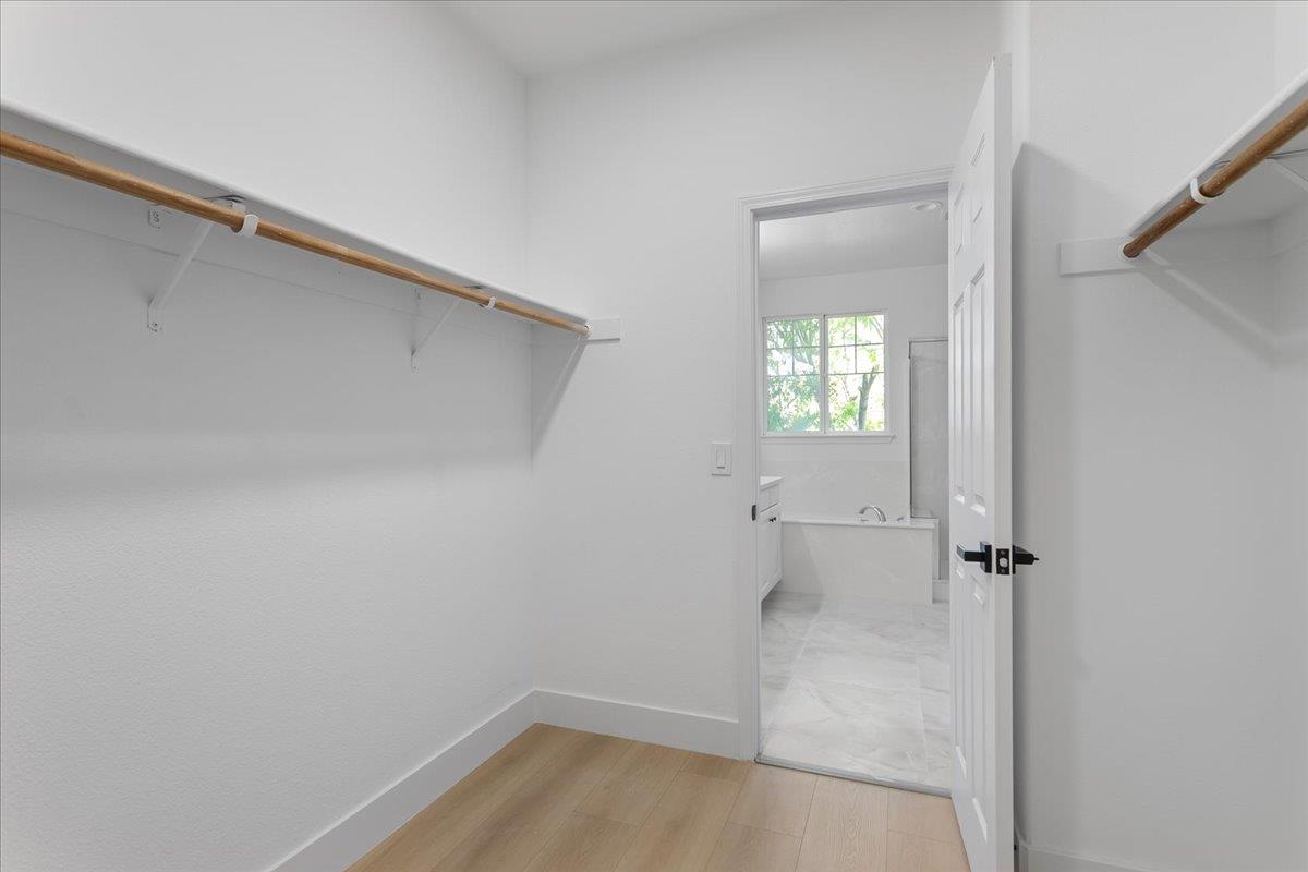 Detail Gallery Image 27 of 31 For 825 S 22nd St, San Jose,  CA 95116 - 5 Beds | 3 Baths