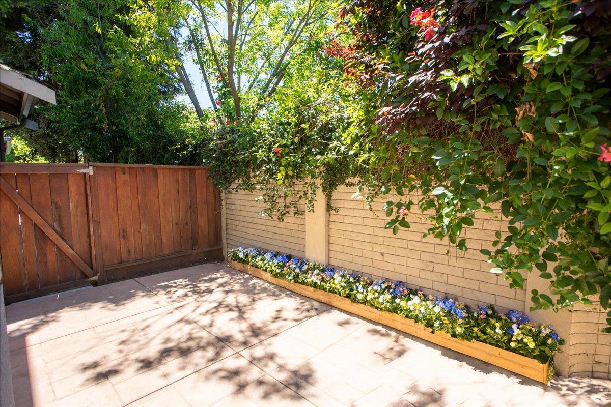 Detail Gallery Image 29 of 31 For 825 S 22nd St, San Jose,  CA 95116 - 5 Beds | 3 Baths