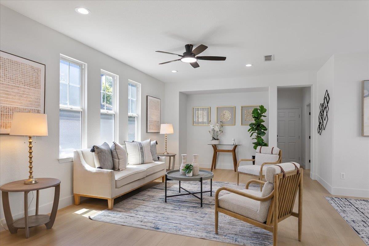 Detail Gallery Image 5 of 31 For 825 S 22nd St, San Jose,  CA 95116 - 5 Beds | 3 Baths