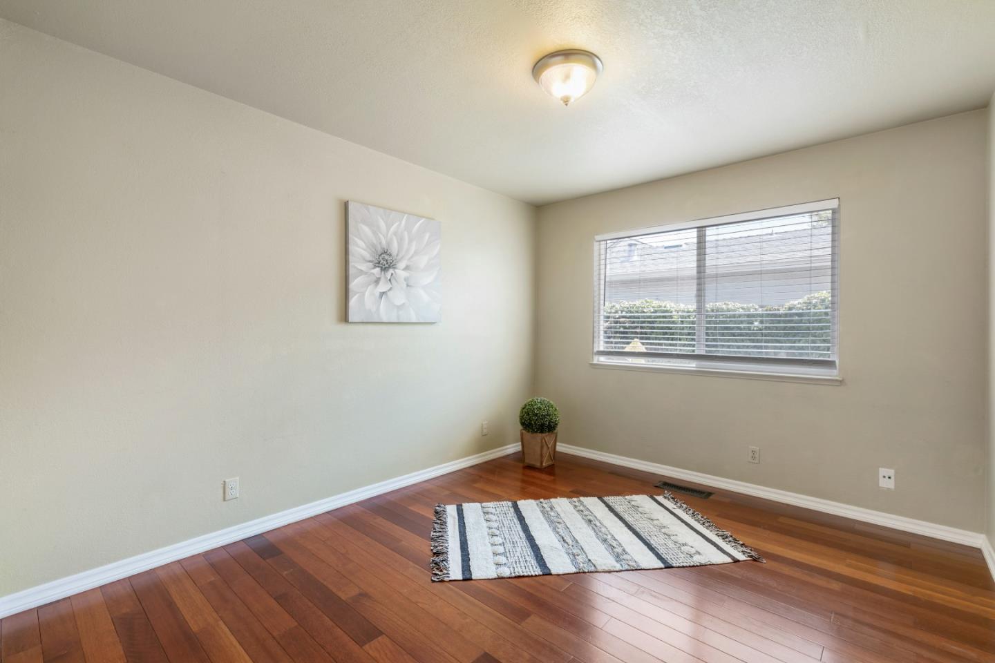 Detail Gallery Image 21 of 36 For 465 E Mckinley Ave, Sunnyvale,  CA 94086 - 5 Beds | 3 Baths
