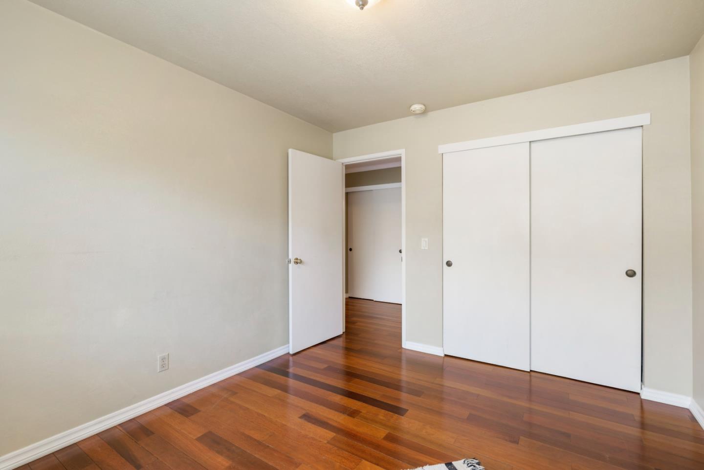 Detail Gallery Image 22 of 36 For 465 E Mckinley Ave, Sunnyvale,  CA 94086 - 5 Beds | 3 Baths
