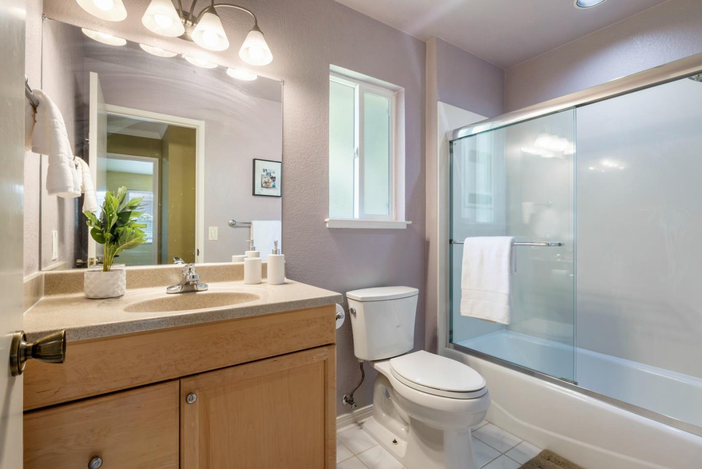 Detail Gallery Image 23 of 36 For 465 E Mckinley Ave, Sunnyvale,  CA 94086 - 5 Beds | 3 Baths