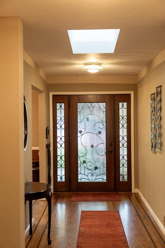 Detail Gallery Image 2 of 20 For 3523 Oak Dr, Menlo Park,  CA 94025 - 4 Beds | 2/1 Baths