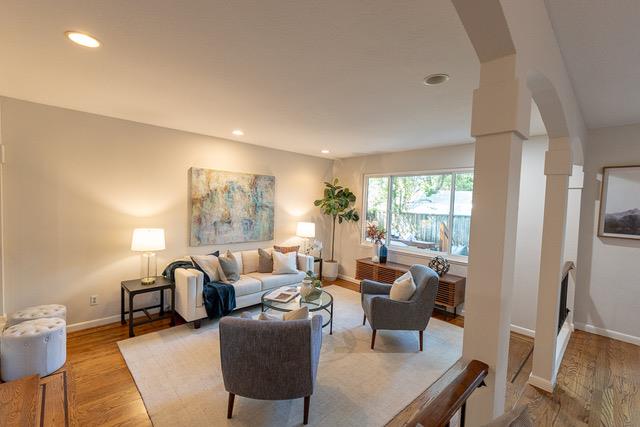 Detail Gallery Image 21 of 24 For 3523 Oak Dr, Menlo Park,  CA 94025 - 4 Beds | 2/1 Baths