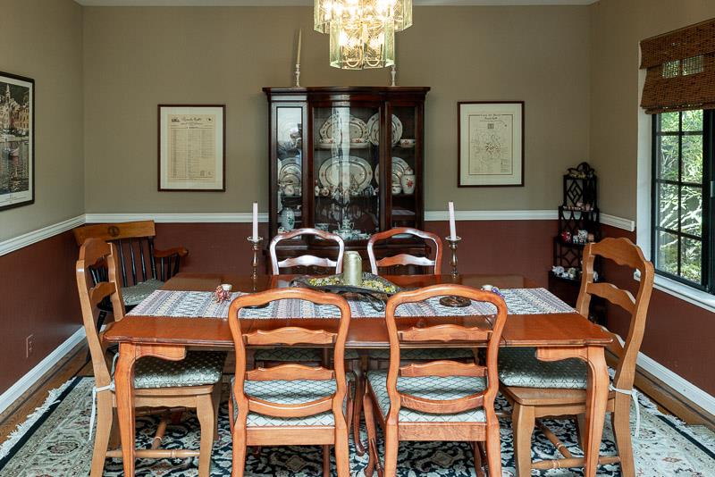 Detail Gallery Image 9 of 20 For 3523 Oak Dr, Menlo Park,  CA 94025 - 4 Beds | 2/1 Baths