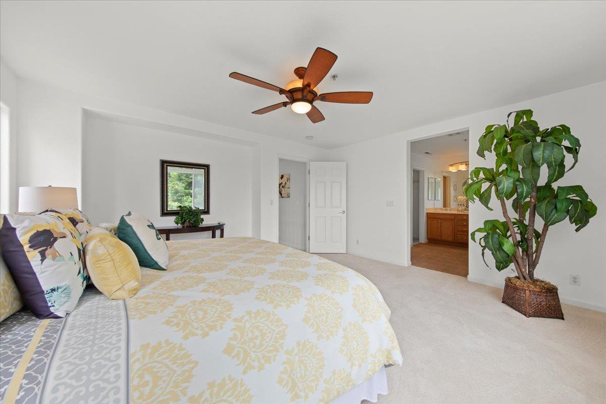 Detail Gallery Image 14 of 31 For 35 Paseo Dr, Watsonville,  CA 95076 - 4 Beds | 2/1 Baths