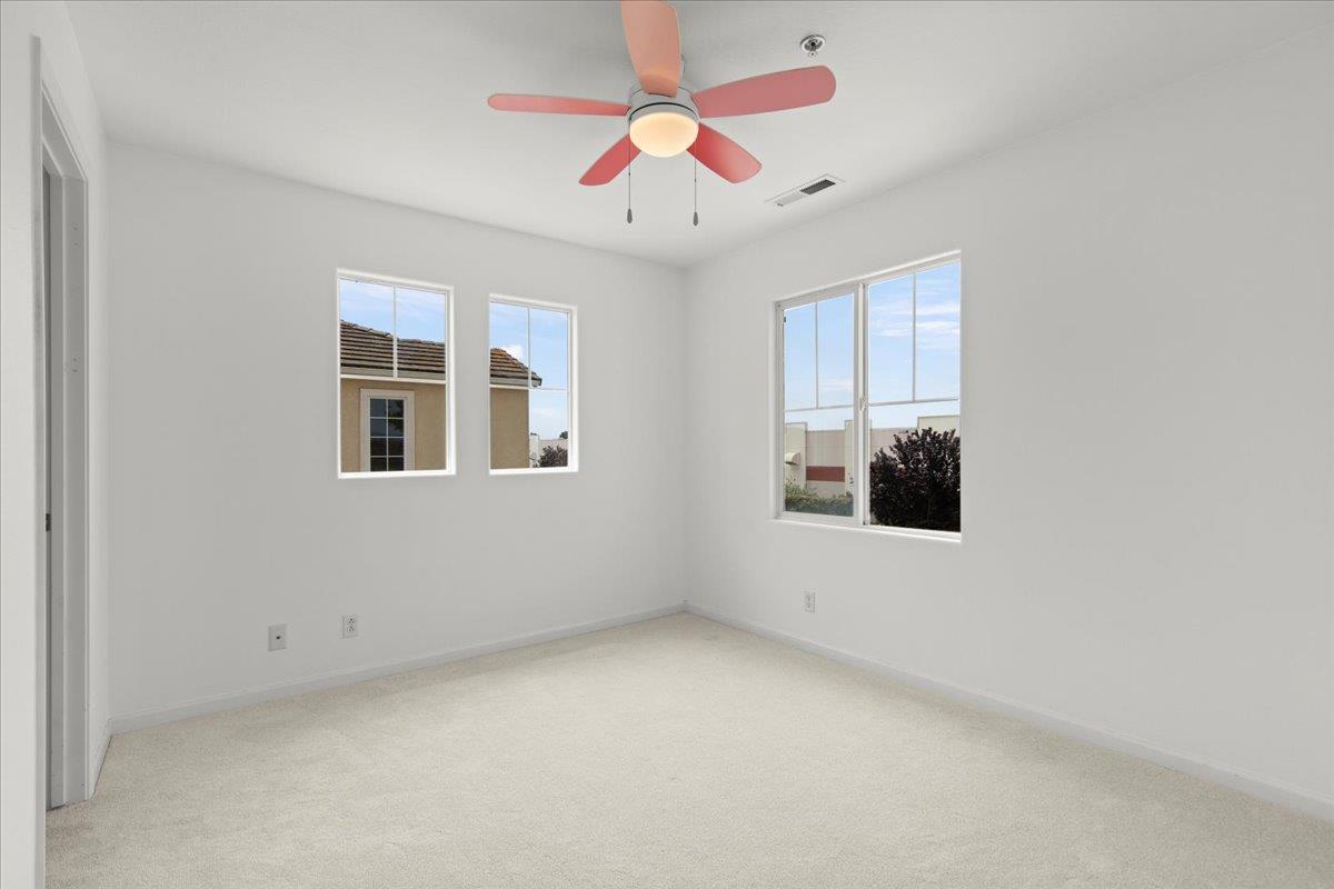 Detail Gallery Image 20 of 31 For 35 Paseo Dr, Watsonville,  CA 95076 - 4 Beds | 2/1 Baths