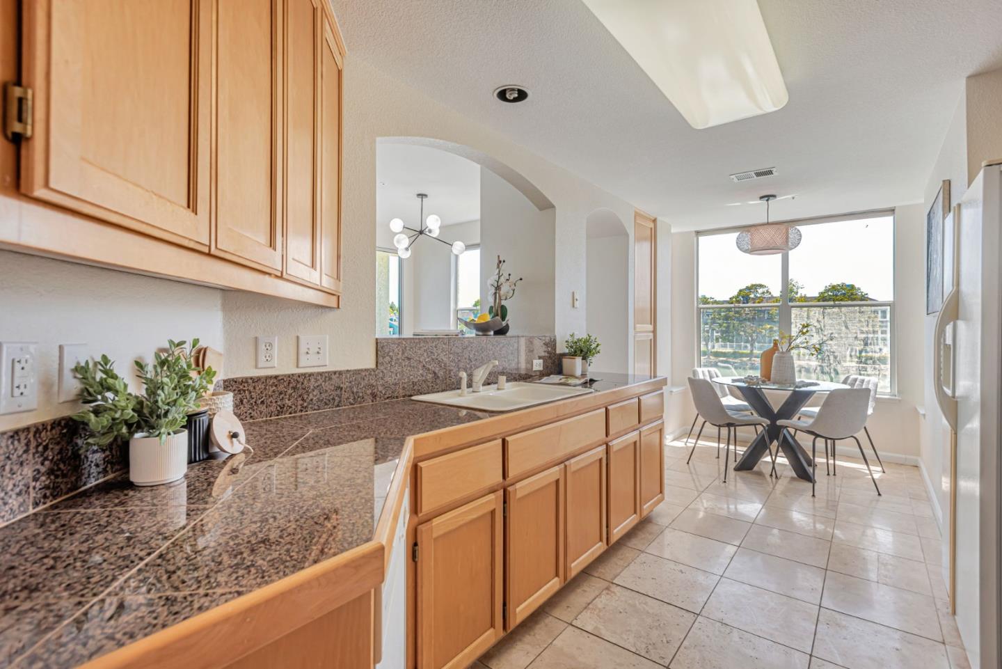 Detail Gallery Image 14 of 49 For 1000 Davit Ln #126,  Redwood Shores,  CA 94065 - 2 Beds | 2 Baths