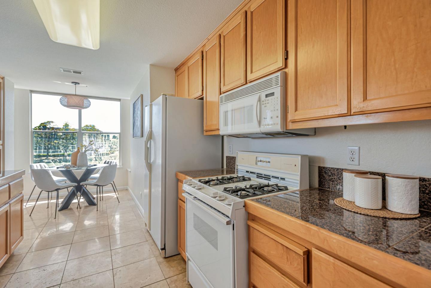 Detail Gallery Image 15 of 49 For 1000 Davit Ln #126,  Redwood Shores,  CA 94065 - 2 Beds | 2 Baths