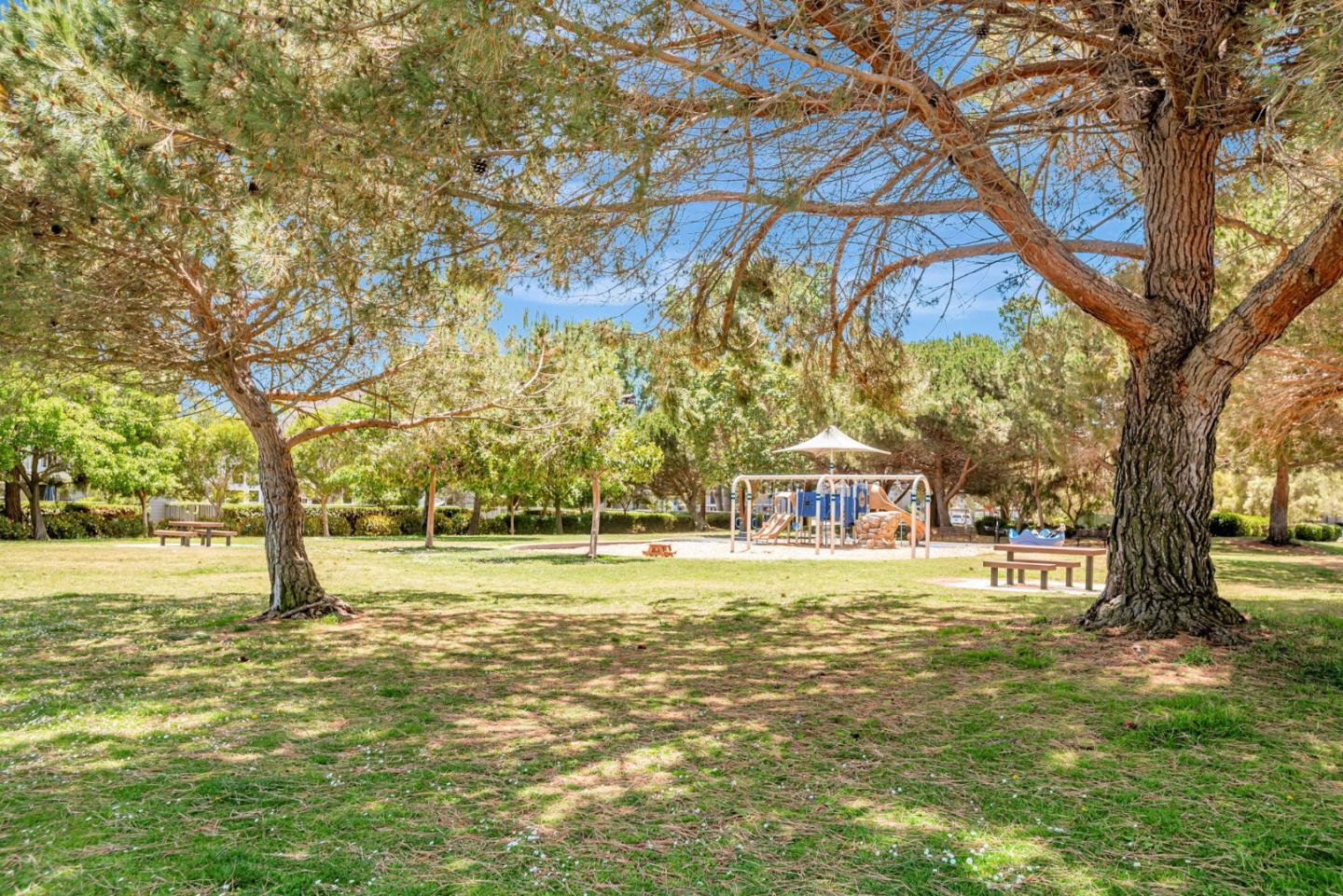 Detail Gallery Image 37 of 49 For 1000 Davit Ln #126,  Redwood Shores,  CA 94065 - 2 Beds | 2 Baths