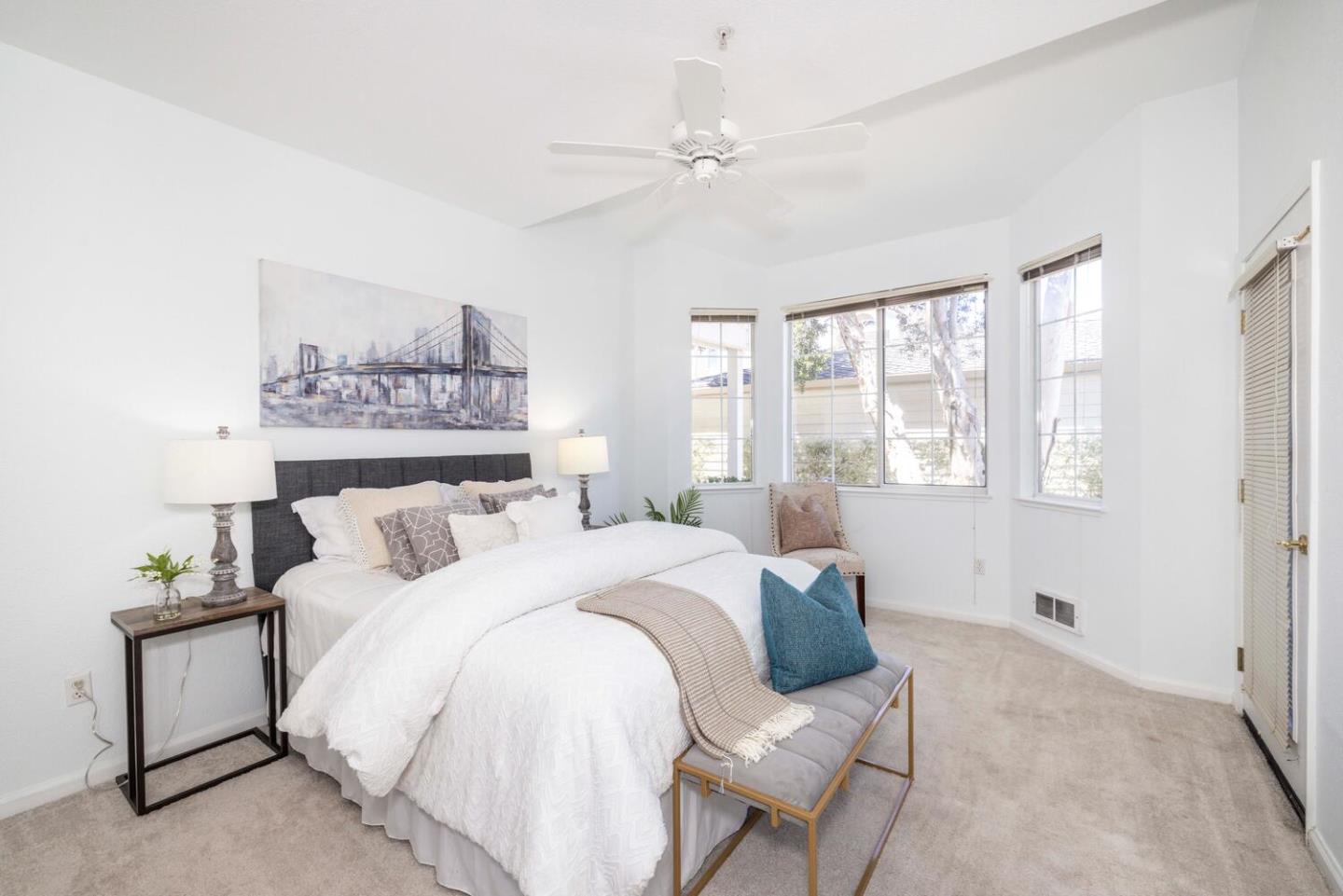 Detail Gallery Image 15 of 28 For 2309 Hastings Shore Ln, Redwood City,  CA 94065 - 1 Beds | 1 Baths