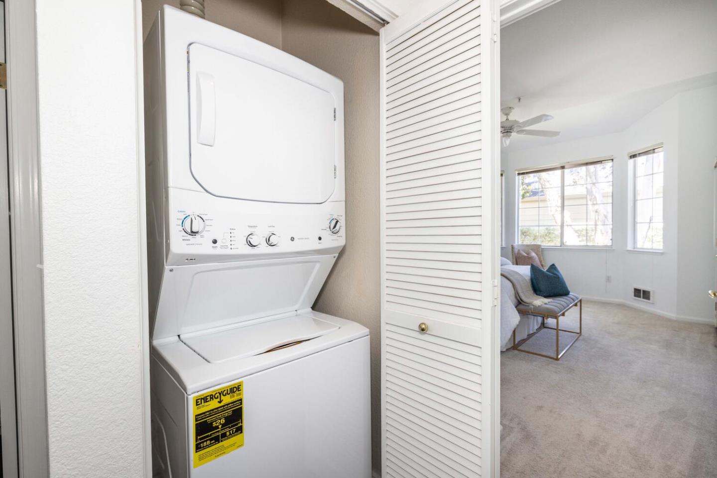 Detail Gallery Image 20 of 28 For 2309 Hastings Shore Ln, Redwood City,  CA 94065 - 1 Beds | 1 Baths