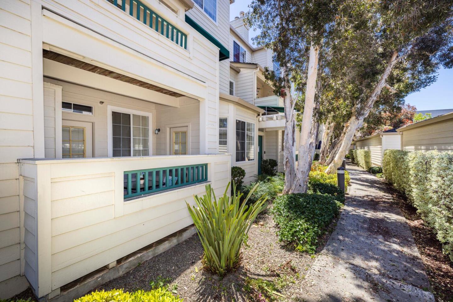 Detail Gallery Image 23 of 28 For 2309 Hastings Shore Ln, Redwood City,  CA 94065 - 1 Beds | 1 Baths