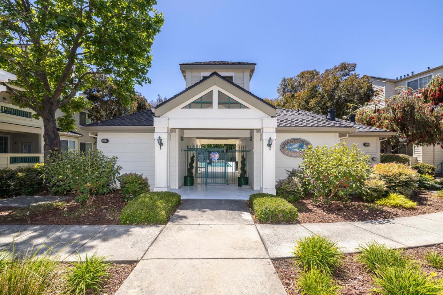 Detail Gallery Image 25 of 28 For 2309 Hastings Shore Ln, Redwood City,  CA 94065 - 1 Beds | 1 Baths