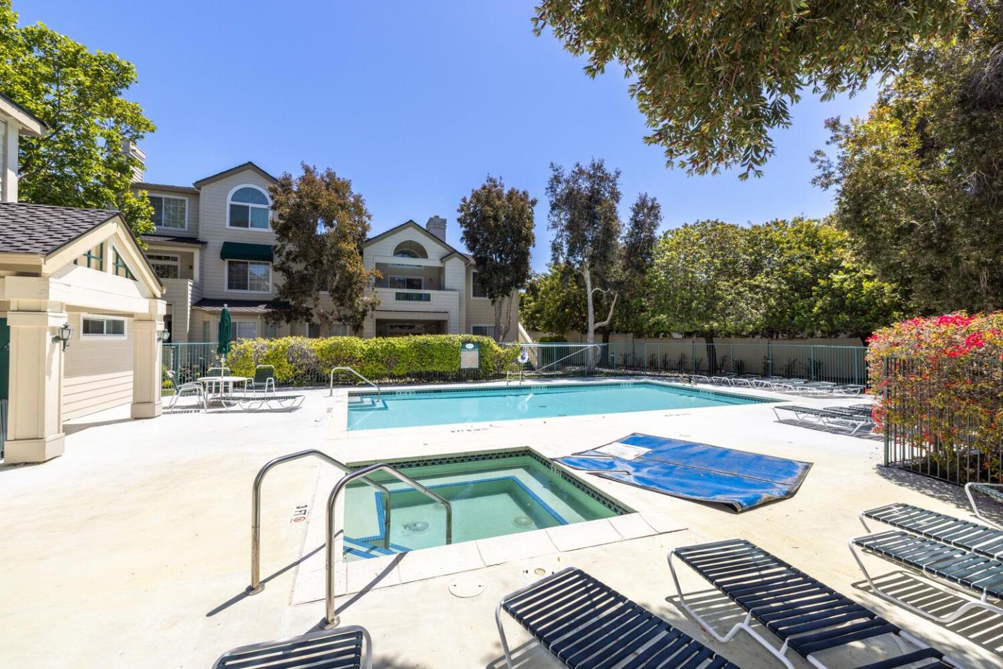 Detail Gallery Image 28 of 28 For 2309 Hastings Shore Ln, Redwood City,  CA 94065 - 1 Beds | 1 Baths