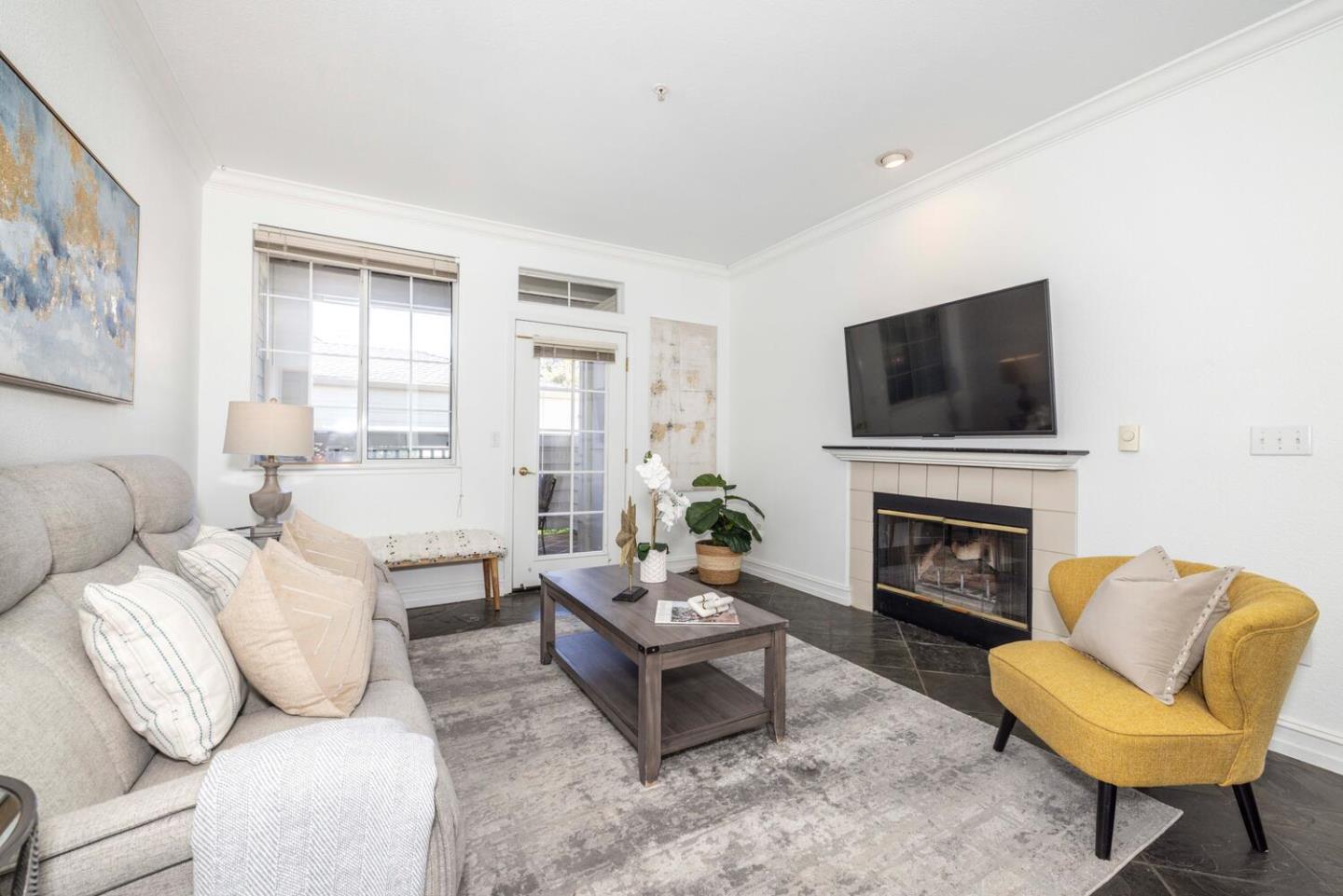 Detail Gallery Image 5 of 28 For 2309 Hastings Shore Ln, Redwood City,  CA 94065 - 1 Beds | 1 Baths