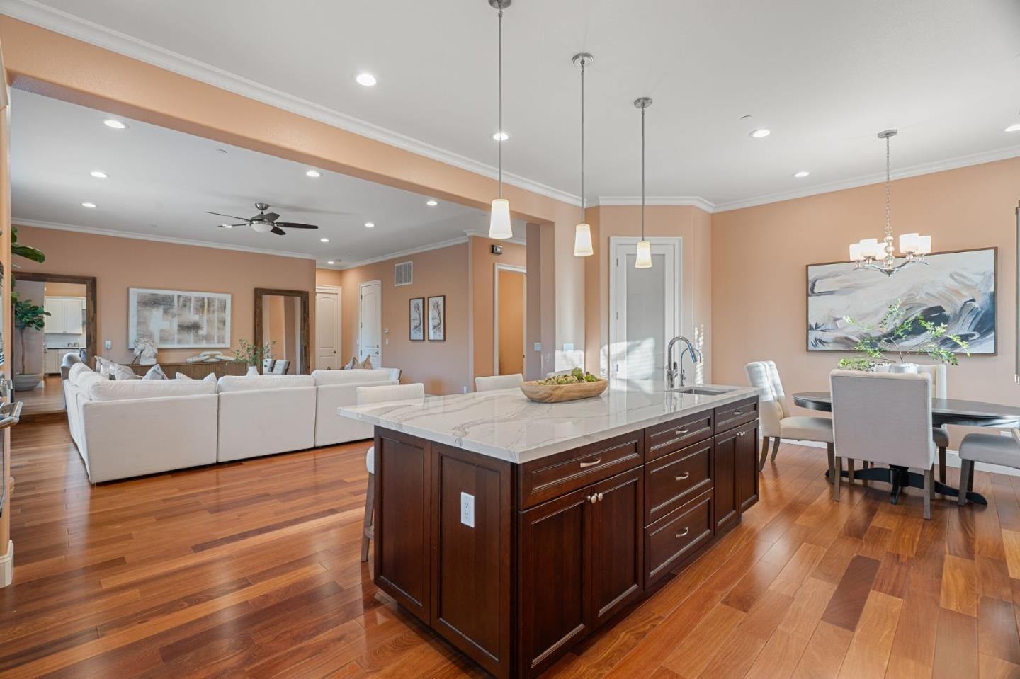Detail Gallery Image 17 of 53 For 6697 Prospect Rd, San Jose,  CA 95129 - 5 Beds | 4/1 Baths