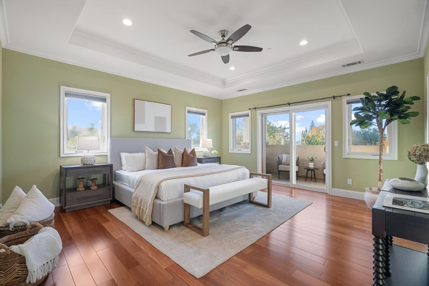 Detail Gallery Image 27 of 53 For 6697 Prospect Rd, San Jose,  CA 95129 - 5 Beds | 4/1 Baths