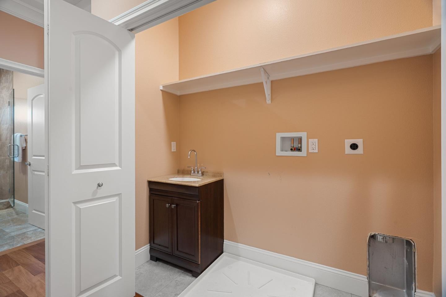 Detail Gallery Image 35 of 53 For 6697 Prospect Rd, San Jose,  CA 95129 - 5 Beds | 4/1 Baths