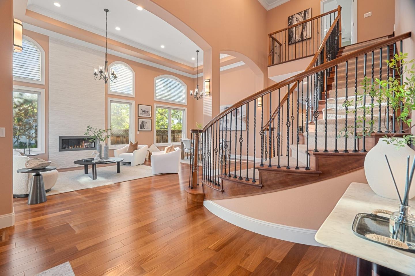 Detail Gallery Image 4 of 53 For 6697 Prospect Rd, San Jose,  CA 95129 - 5 Beds | 4/1 Baths