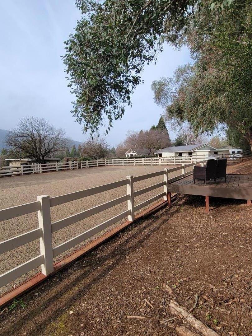 Detail Gallery Image 28 of 51 For 12170 Calle Uvas, Gilroy,  CA 95020 - 4 Beds | 2/1 Baths