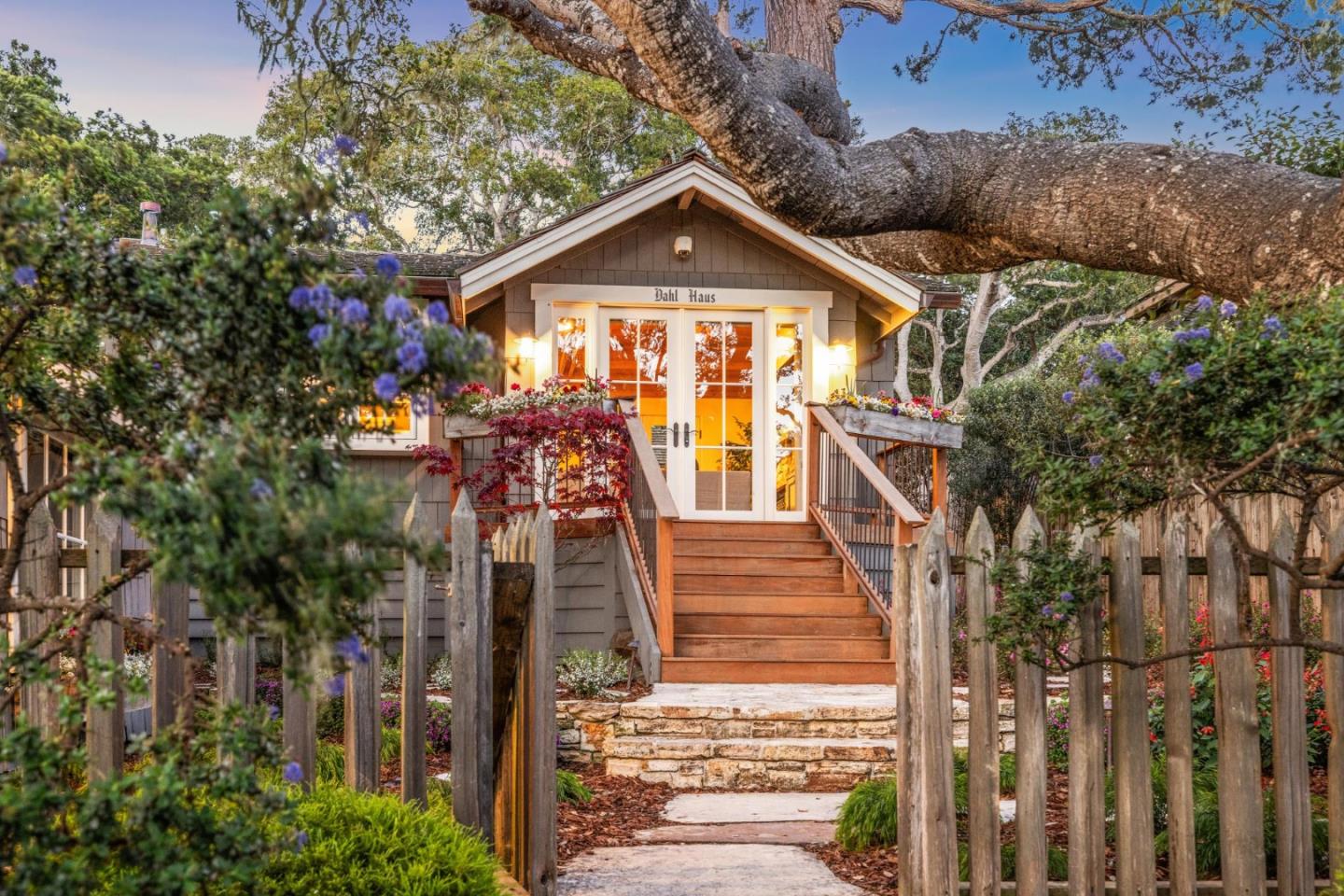 Detail Gallery Image 1 of 52 For 0 Lopez 8ne of 4th Ave, Carmel,  CA 93921 - 3 Beds | 2 Baths