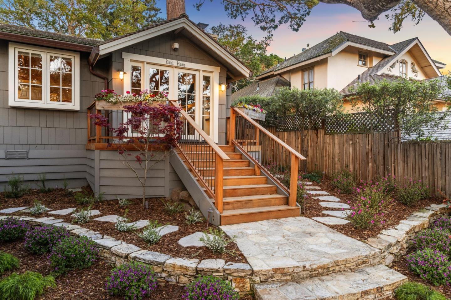 Detail Gallery Image 2 of 52 For 0 Lopez 8ne of 4th Ave, Carmel,  CA 93921 - 3 Beds | 2 Baths