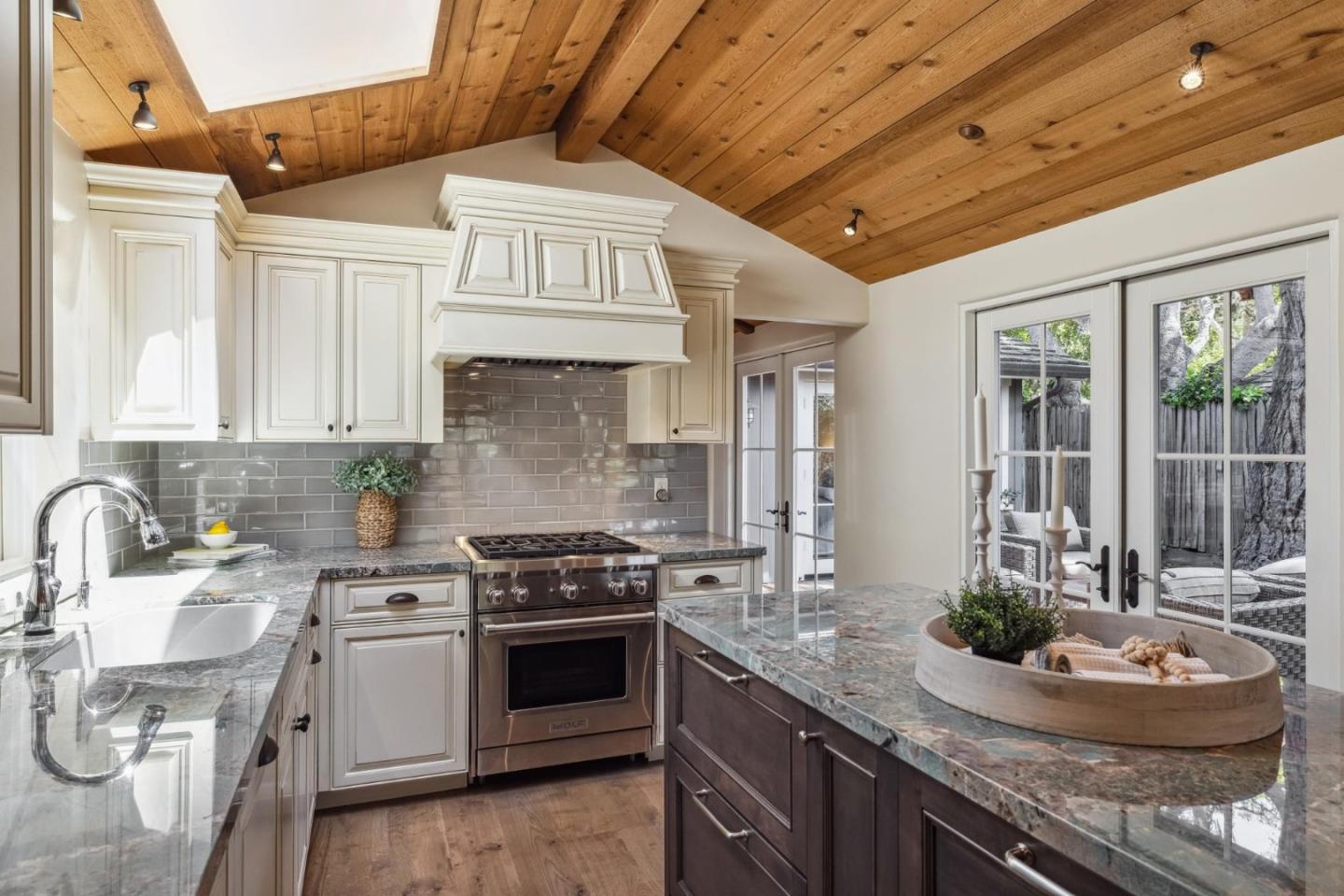 Detail Gallery Image 21 of 52 For 0 Lopez 8ne of 4th Ave, Carmel,  CA 93921 - 3 Beds | 2 Baths