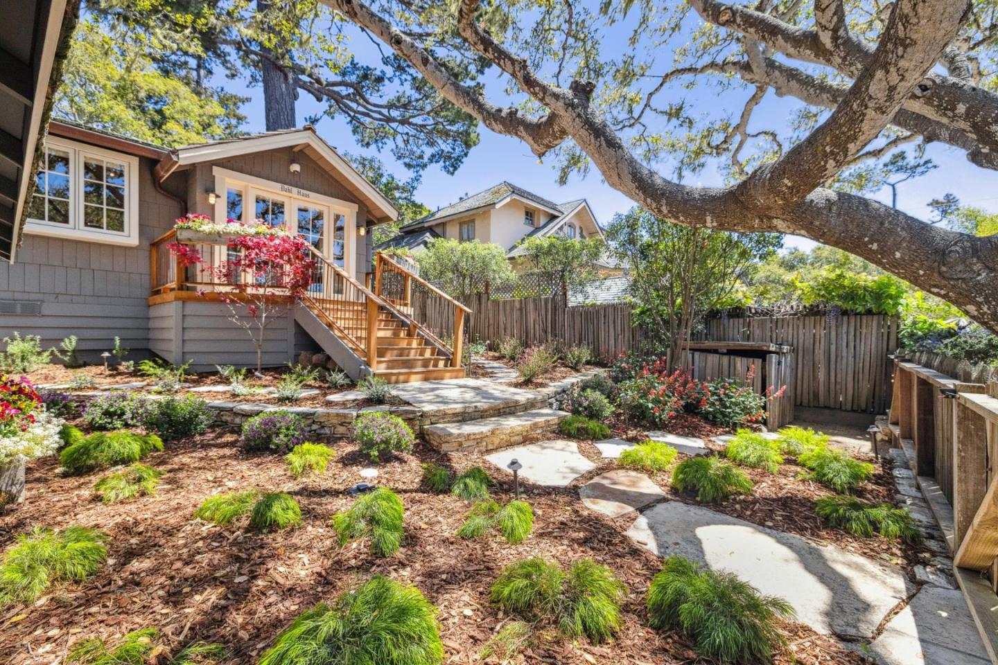 Detail Gallery Image 6 of 52 For 0 Lopez 8ne of 4th Ave, Carmel,  CA 93921 - 3 Beds | 2 Baths